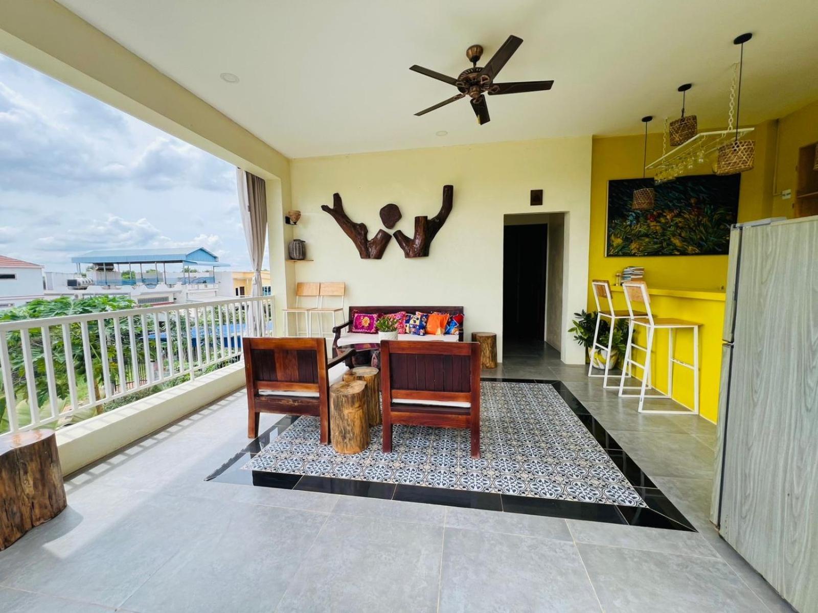 Homestay Yellow Natural House Siem Reap Exterior foto